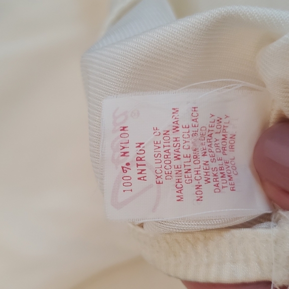 Vintage Deera cream lace detail half slip nylon size M - Picture 5 of 5